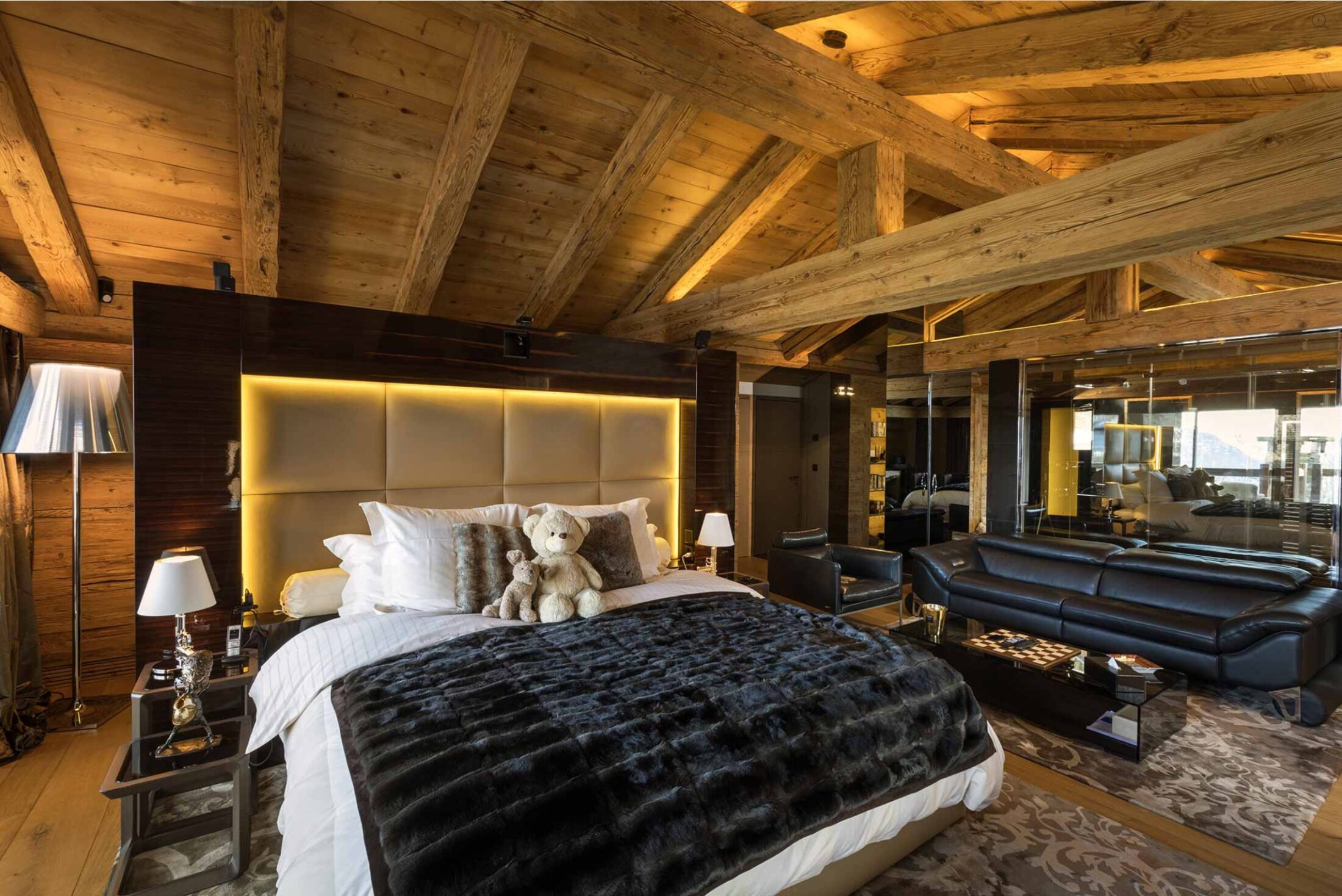 Perdoncin-MASTER BEDROOM